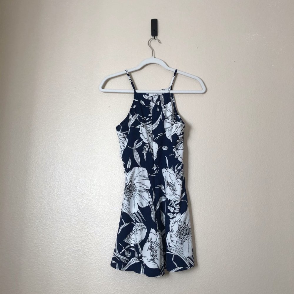 FANCY ROMPER - Picture 2 of 2